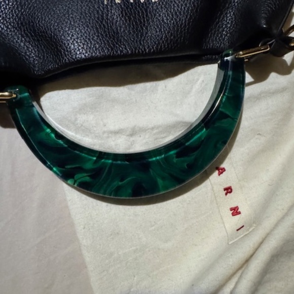 Marni Venice Small Bag in black leather - Picture 7 of 12